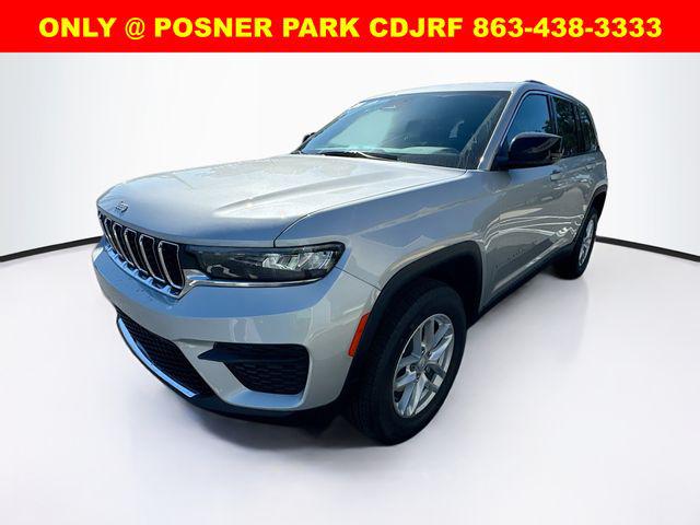 2025 Jeep Grand Cherokee GRAND CHEROKEE LAREDO X 4X4 2025 Jeep Grand Cherokee GRAND CHEROKEE LAREDO X 4X4