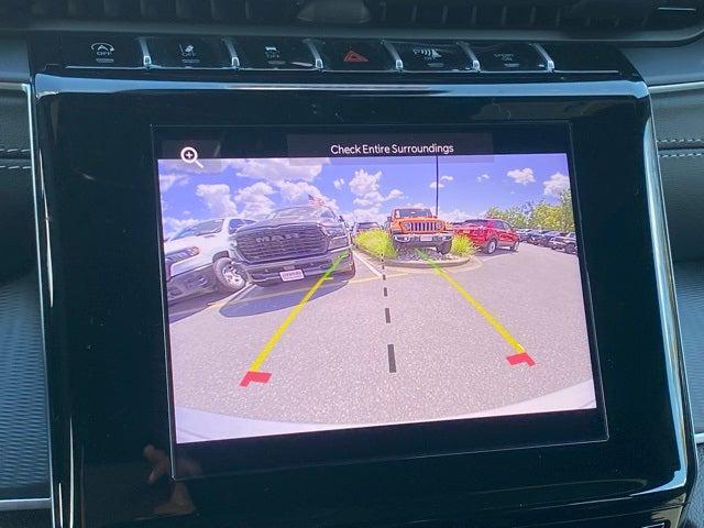 2025 Jeep Grand Cherokee GRAND CHEROKEE LAREDO X 4X4