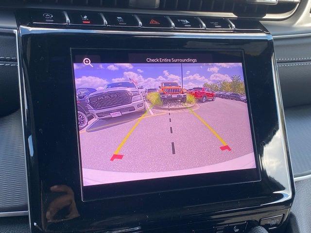2025 Jeep Grand Cherokee GRAND CHEROKEE LAREDO X 4X4