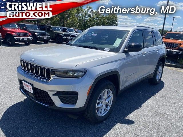 2025 Jeep Grand Cherokee GRAND CHEROKEE LAREDO X 4X4
