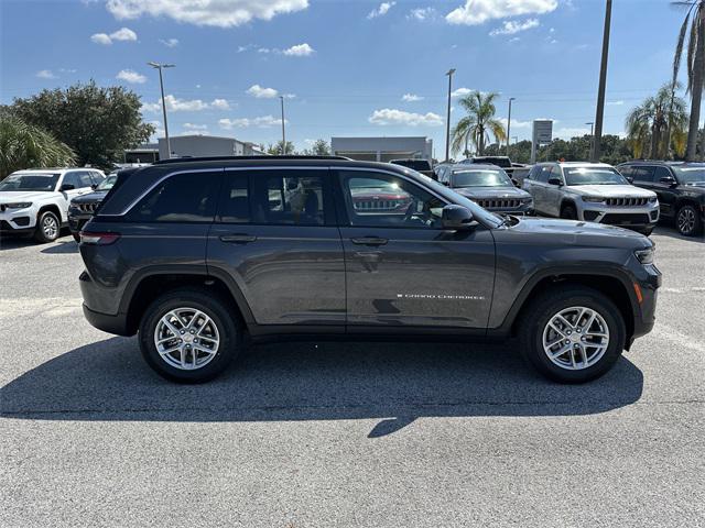 2025 Jeep Grand Cherokee GRAND CHEROKEE LAREDO X 4X2 2025 Jeep Grand Cherokee GRAND CHEROKEE LAREDO X 4X2