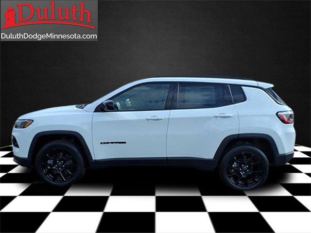 2025 Jeep Compass COMPASS LATITUDE 4X4
