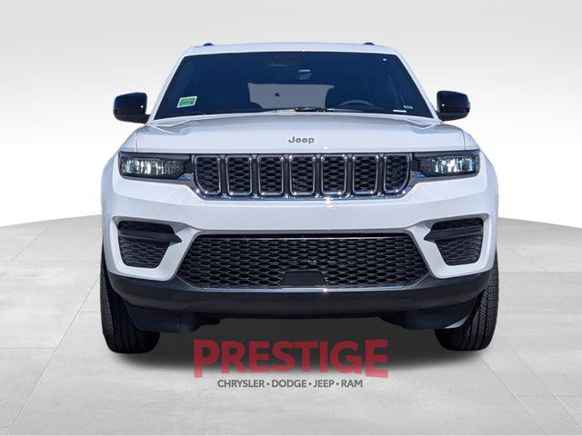 2025 Jeep Grand Cherokee GRAND CHEROKEE LAREDO 4X4