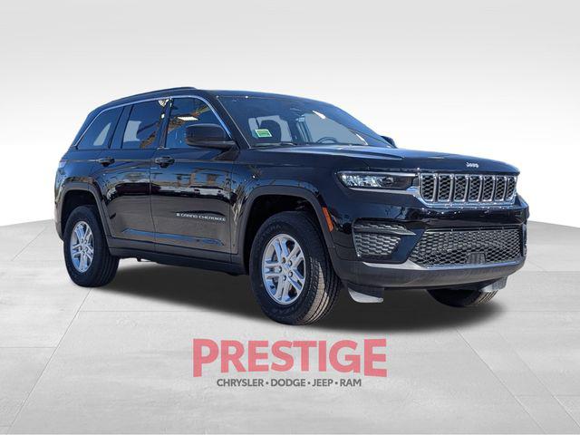 2025 Jeep Grand Cherokee GRAND CHEROKEE LAREDO 4X4
