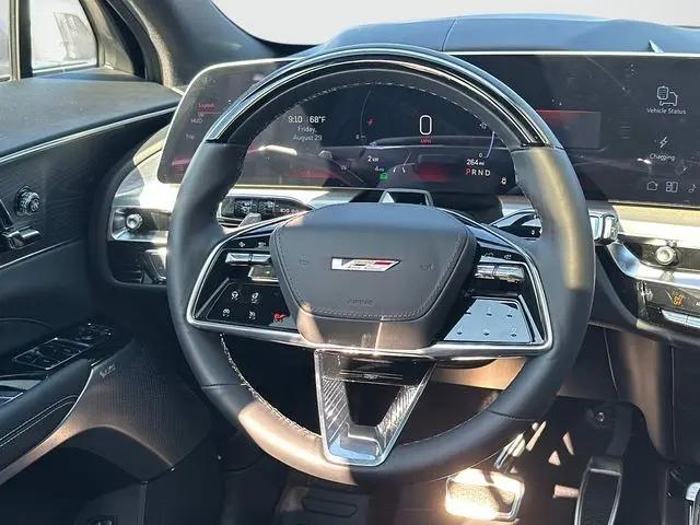 2026 Cadillac iQ V-Series w/1SV