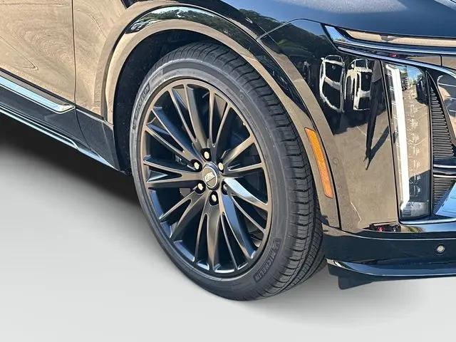 2026 Cadillac iQ V-Series w/1SV