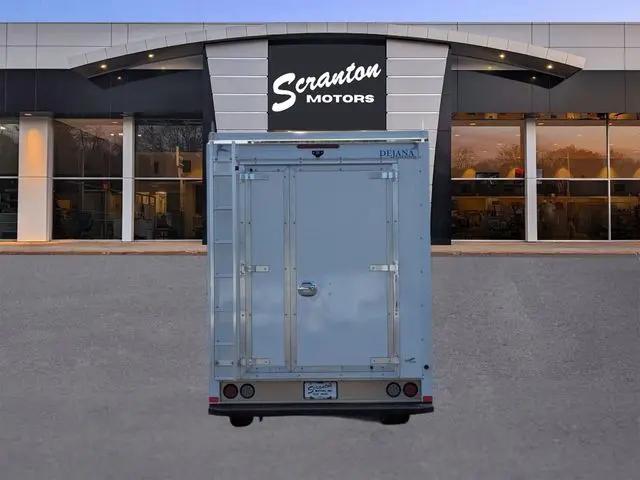 2024 GMC Savana Cutaway Work Van