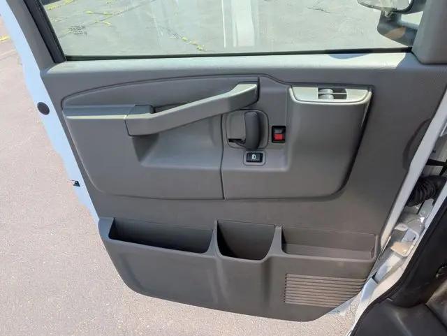 2024 GMC Savana Cutaway Work Van