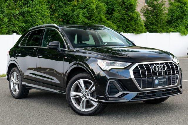 2022 Audi Q3 Premium Plus 45 TFSI S line quattro Tiptronic
