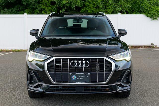 2022 Audi Q3 Premium Plus 45 TFSI S line quattro Tiptronic