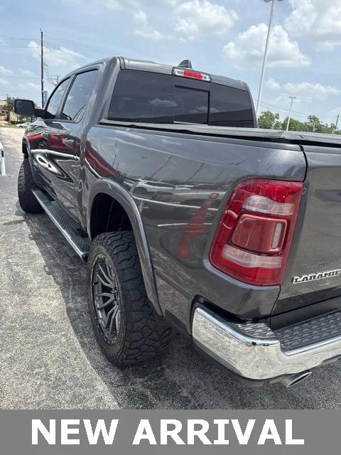 2019 RAM 1500 Laramie Crew Cab 4x4 57 Box