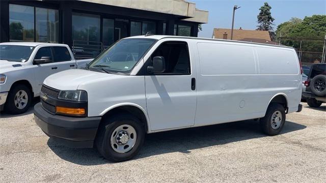 2022 Chevrolet Express Cargo RWD 2500 Extended Wheelbase WT