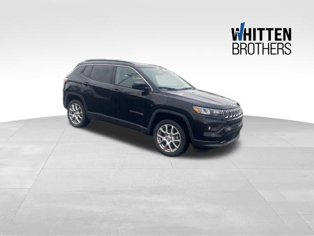 2022 Jeep Compass Latitude Lux 4x4