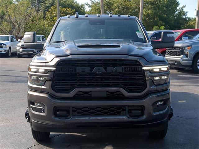 2025 RAM Ram 3500 RAM 3500 LARAMIE MEGA CAB 4X4 64 BOX
