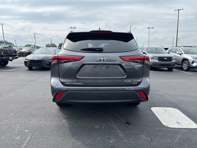 2020 Toyota Highlander Hybrid XLE