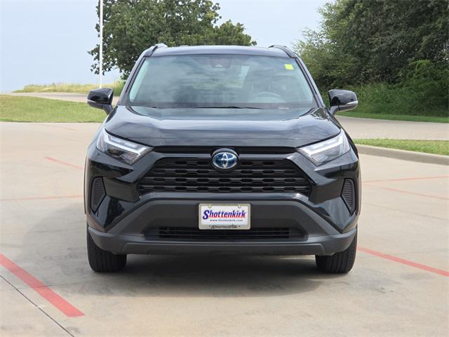 2024 Toyota RAV4 Hybrid XLE