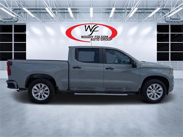 2024 Chevrolet Silverado 1500 4WD Crew Cab Short Bed Custom