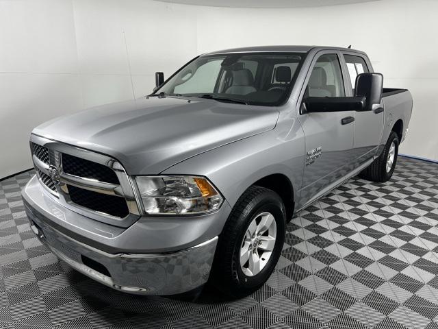 2023 RAM 1500 Classic SLT Crew Cab 4x2 57 Box
