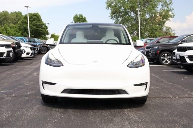 2022 Tesla Model Y Long Range Dual Motor All-Wheel Drive