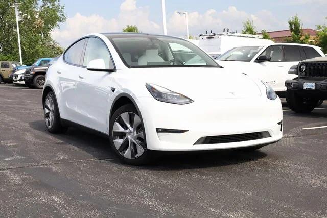 2022 Tesla Model Y Long Range Dual Motor All-Wheel Drive