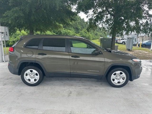 2015 Jeep Cherokee Sport