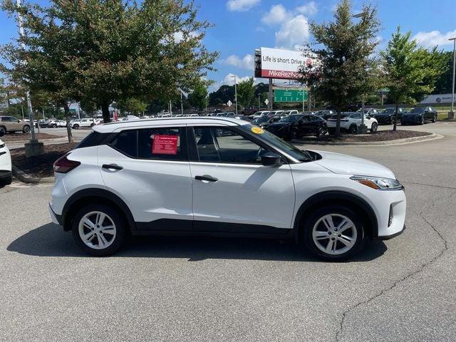 2024 Nissan Kicks S Xtronic CVT