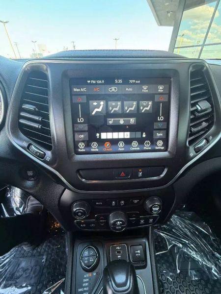2022 Jeep Cherokee Trailhawk 4x4