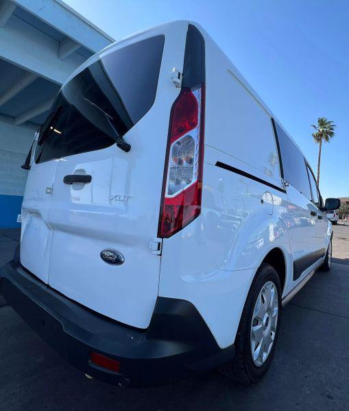 2018 Ford Transit Connect XLT
