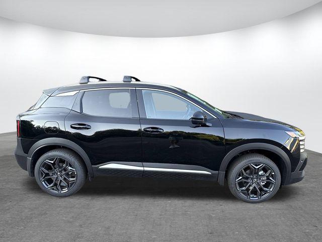 2025 Nissan Kicks SR Intelligent AWD