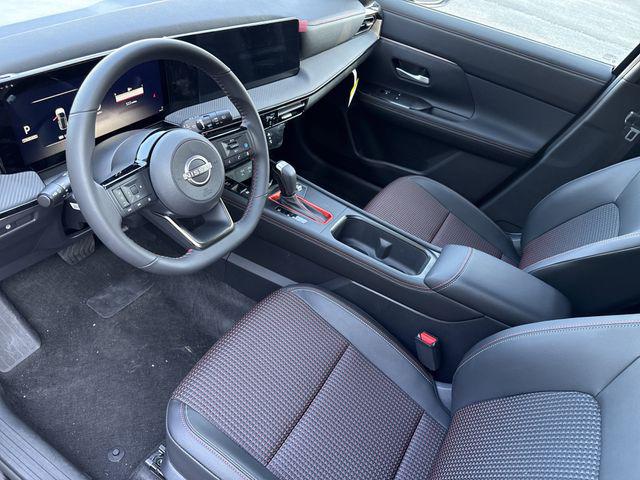 2025 Nissan Kicks SR Intelligent AWD