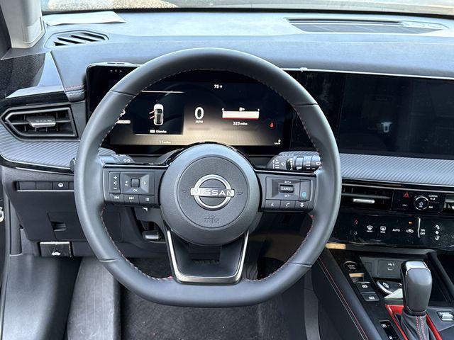 2025 Nissan Kicks SR Intelligent AWD