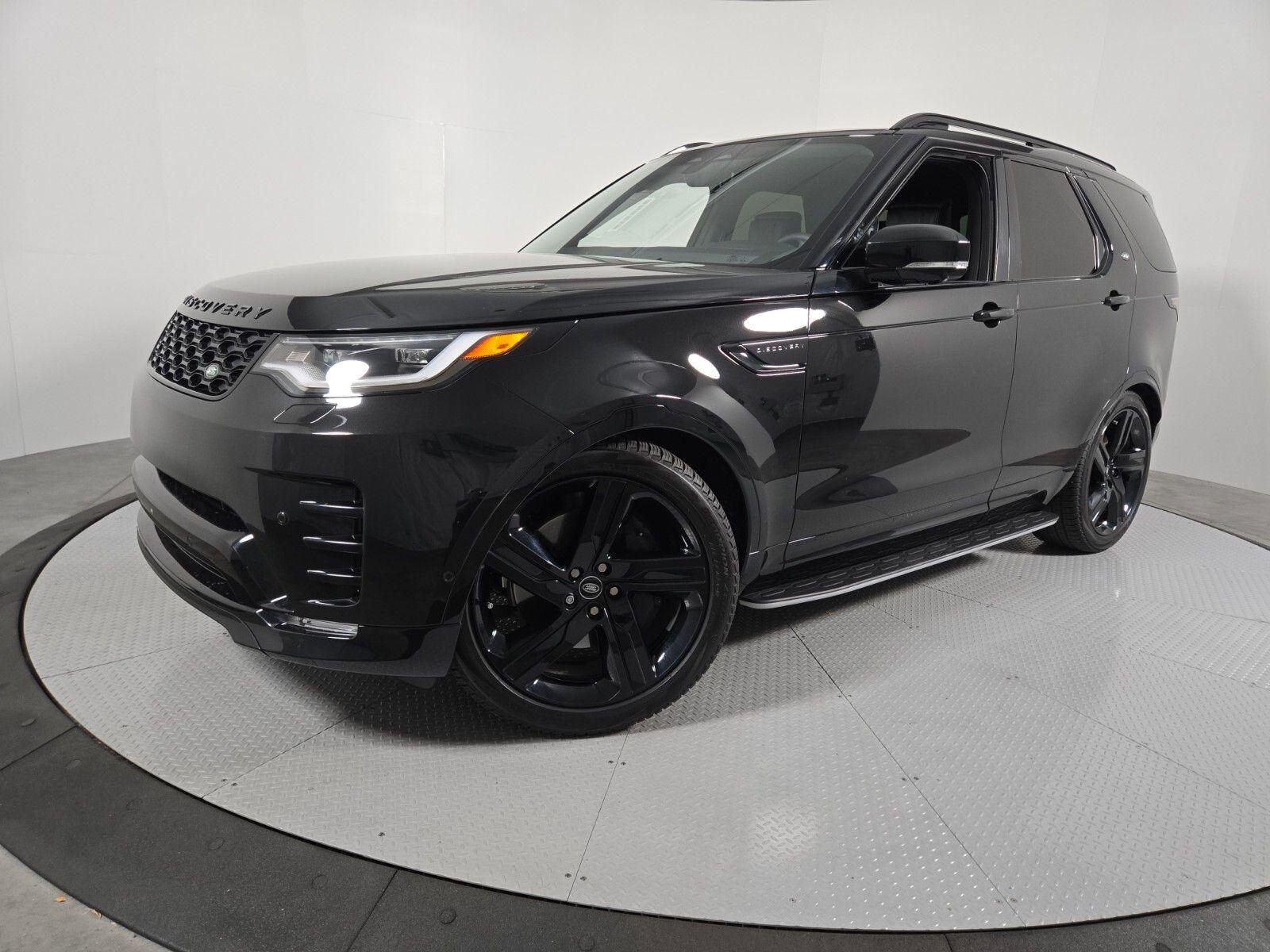 2025 Land Rover Discovery P360 Dynamic SE's photo