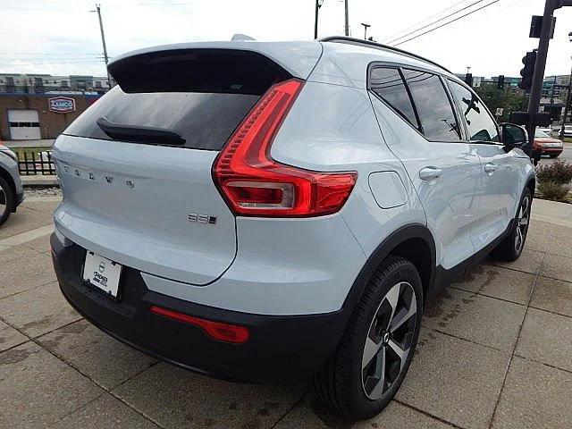 2026 Volvo XC40 B5 Plus
