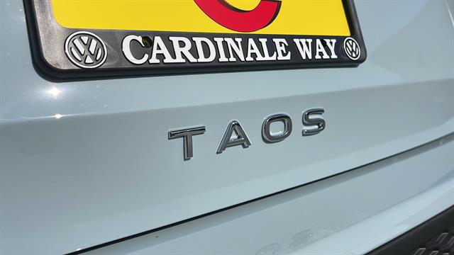 2025 Volkswagen Taos 1.5T SE