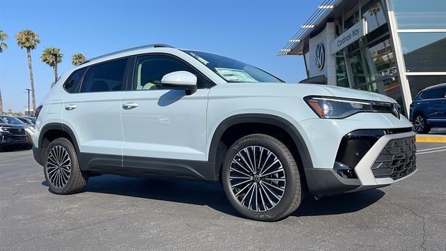 2025 Volkswagen Taos 1.5T SE for sale in Corona, CA