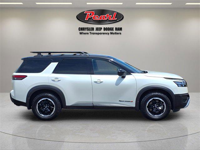 2024 Nissan Pathfinder Rock Creek 4WD 2024 Nissan Pathfinder Rock Creek 4WD