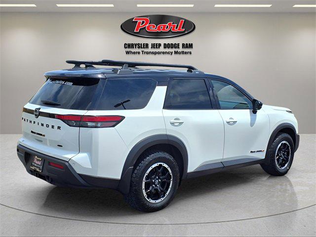 2024 Nissan Pathfinder Rock Creek 4WD 2024 Nissan Pathfinder Rock Creek 4WD