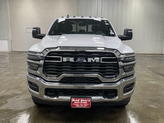 2025 RAM 2500 Tradesman Crew Cab 4x4 64 Box