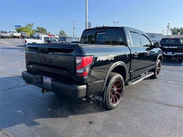 2024 Nissan TITAN Crew Cab PRO-4X 4x4