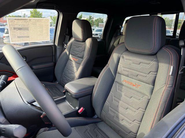 2025 Nissan Frontier Crew Cab PRO-X 4x2