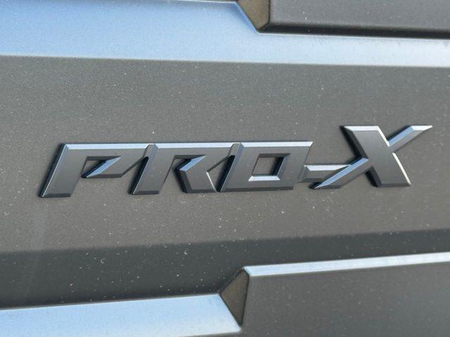 2025 Nissan Frontier Crew Cab PRO-X 4x2