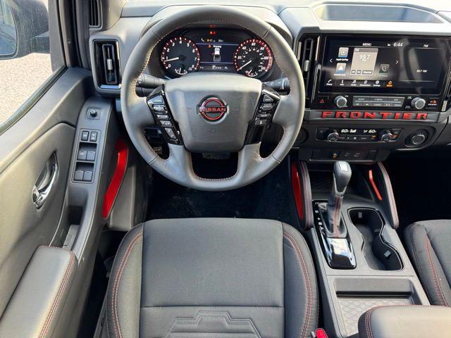 2025 Nissan Frontier Crew Cab PRO-X 4x2