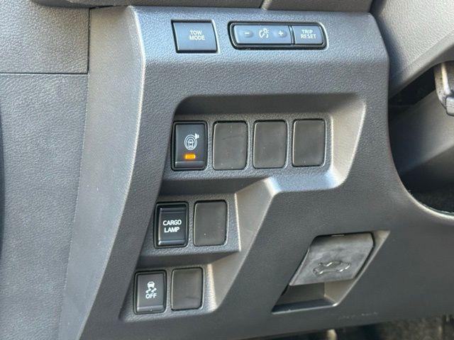 2025 Nissan Frontier Crew Cab PRO-X 4x2