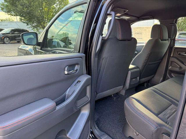 2025 Nissan Frontier Crew Cab PRO-X 4x2