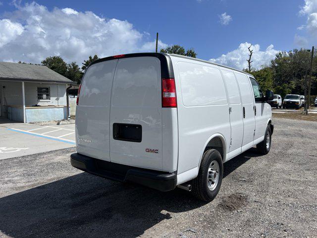 2025 GMC Savana Cargo RWD 2500 Regular Wheelbase Work Van