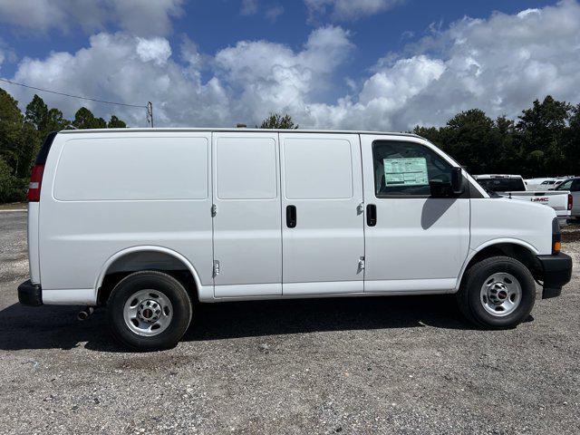 2025 GMC Savana Cargo RWD 2500 Regular Wheelbase Work Van