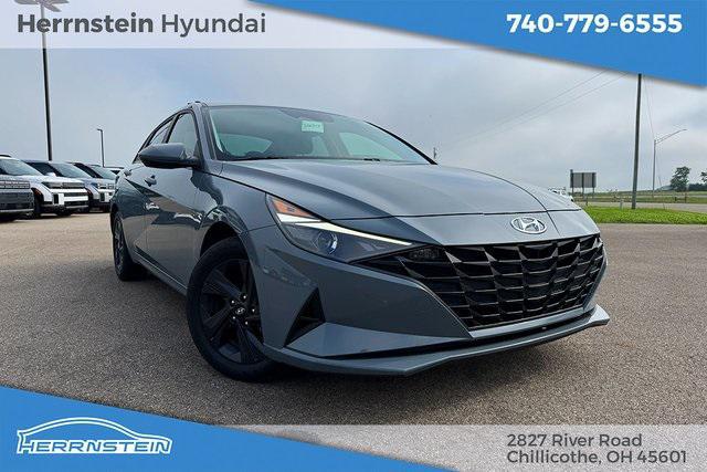 2022 Hyundai Elantra Hybrid Blue for sale near CHILLICOTHE, OH
