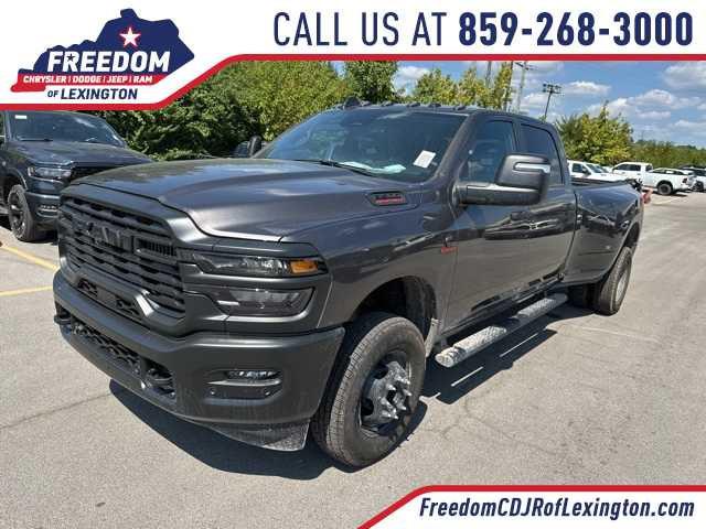 2026 RAM Ram 3500 RAM 3500 TRADESMAN CREW CAB 4X4 8 BOX