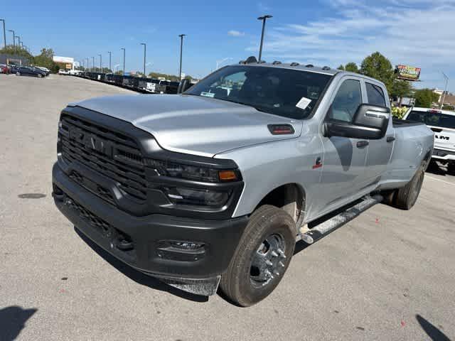 2026 RAM Ram 3500 RAM 3500 TRADESMAN CREW CAB 4X4 8 BOX 2026 RAM Ram 3500 RAM 3500 TRADESMAN CREW CAB 4X4 8 BOX