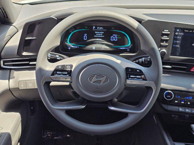 2025 Hyundai Elantra Blue - Photo 17